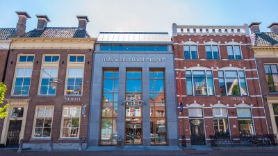 Camperplaats aan het water (Friesland) sneek fries scheepvaart museum