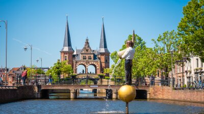 Camperplaats aan het water (Friesland) waterpoort sneek 11steden