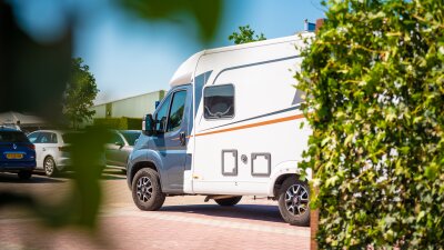 Camperplaats aan het water friesland